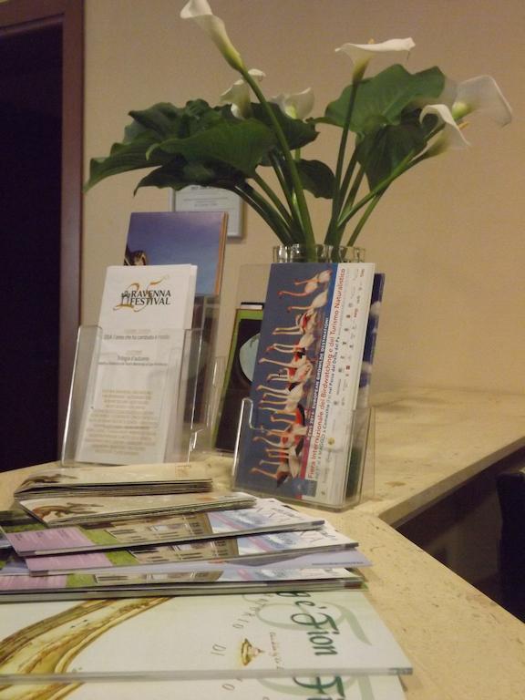 Al Flor Hotel Bagnacavallo Eksteriør billede